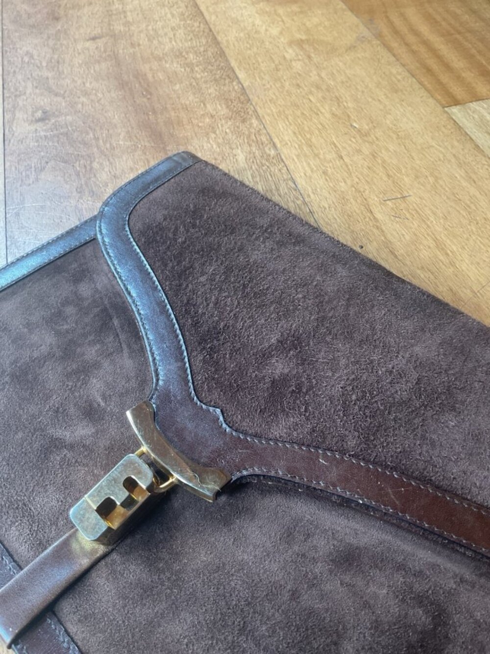 RARE Salvatore Ferragamo Vintage Brown Suede And Leather Clutch *READ* See 📸 - Picture 7 of 16